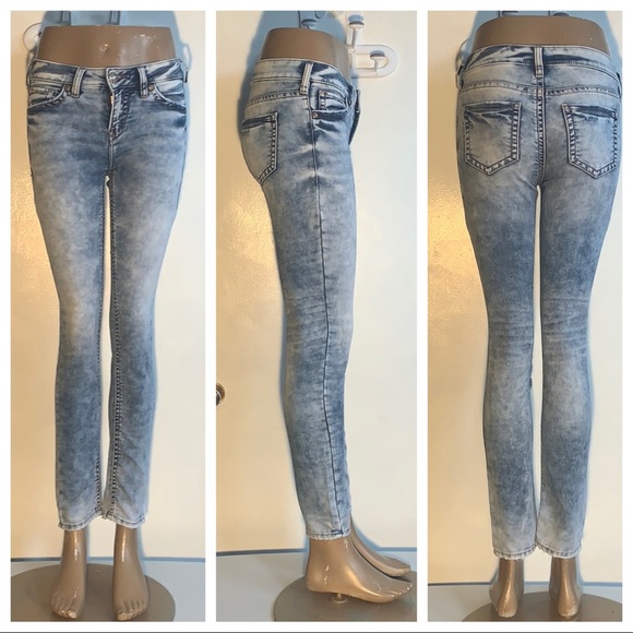 Silver Jeans Distressed Acid Wash 29” Inseam - Picture 1 of 14